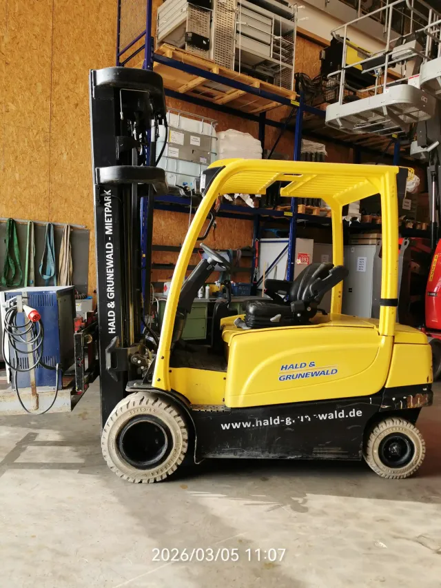 hyster-j3-5xn-elektro-frontstapler-3-5-t-80v image 1