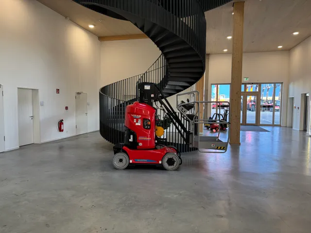 manitou-100-vjr-elektro-vertikalb-hne-24-v-korb image 1