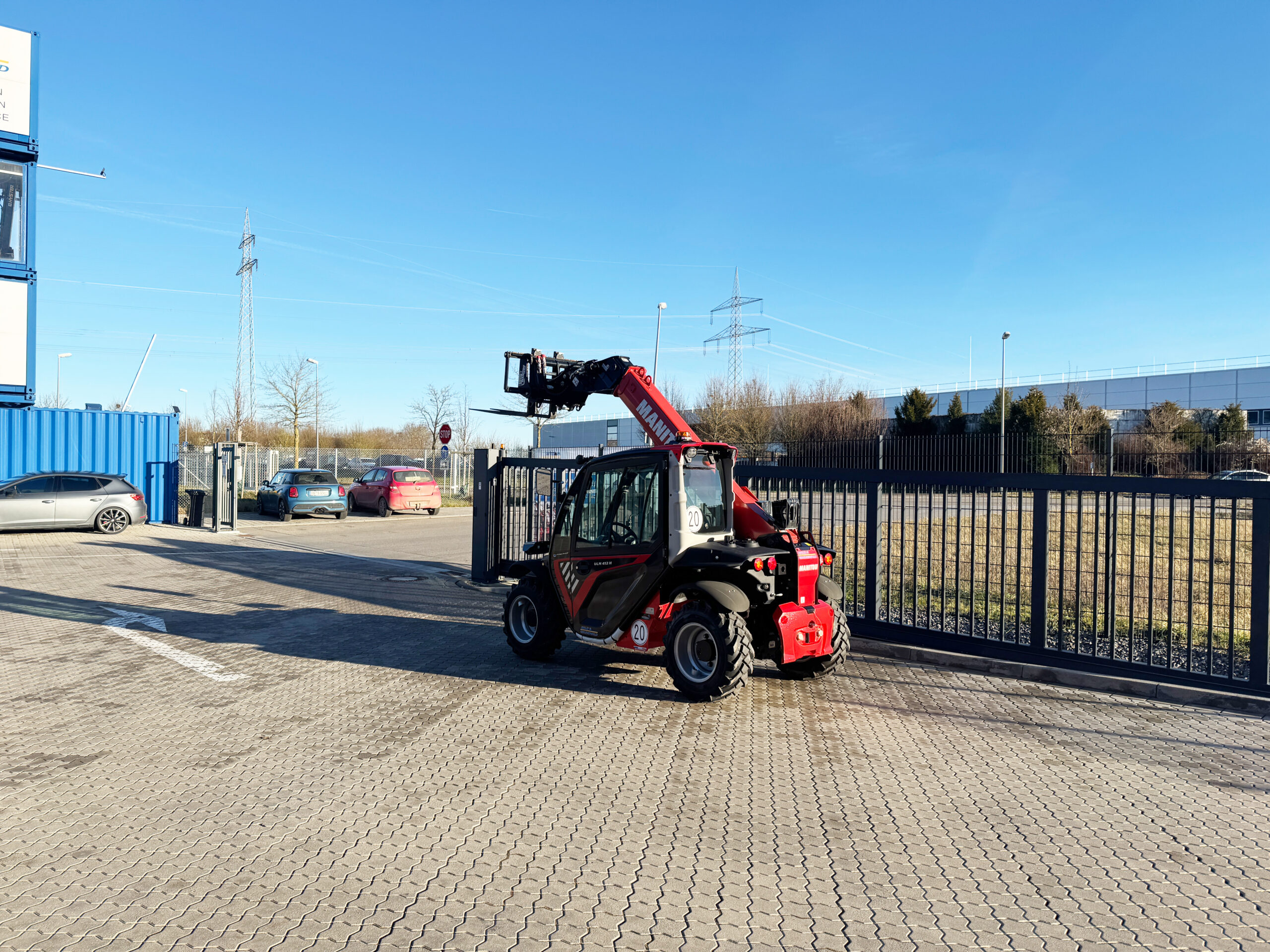 manitou-ulm-412-h-teleskopstapler-comfort-hakenaufnahme image 3