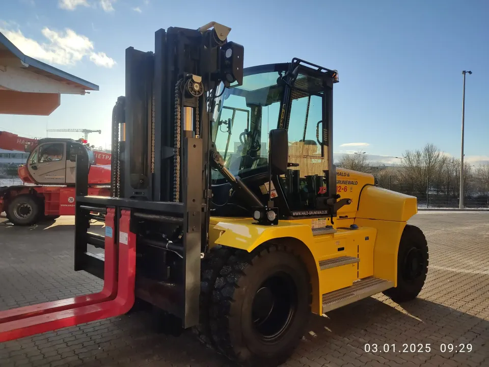 hyster-h12xd6-diesel-frontstapler-triplex-5500-mm image 1