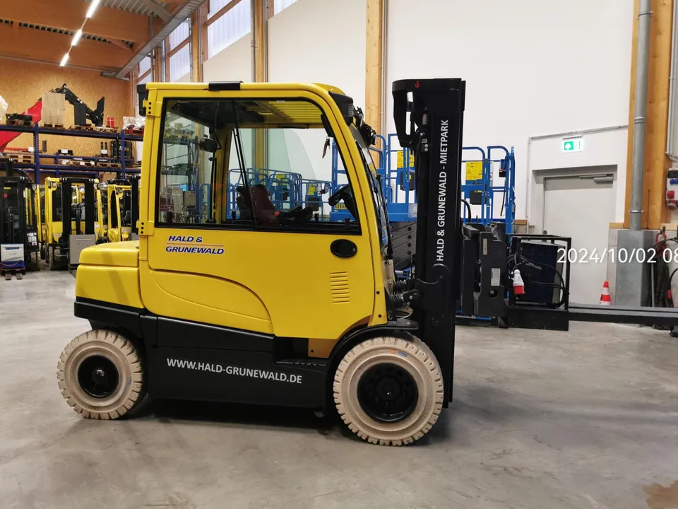 hyster-j5-0xn-elektro-frontstapler-triplex-4835-mm image 1
