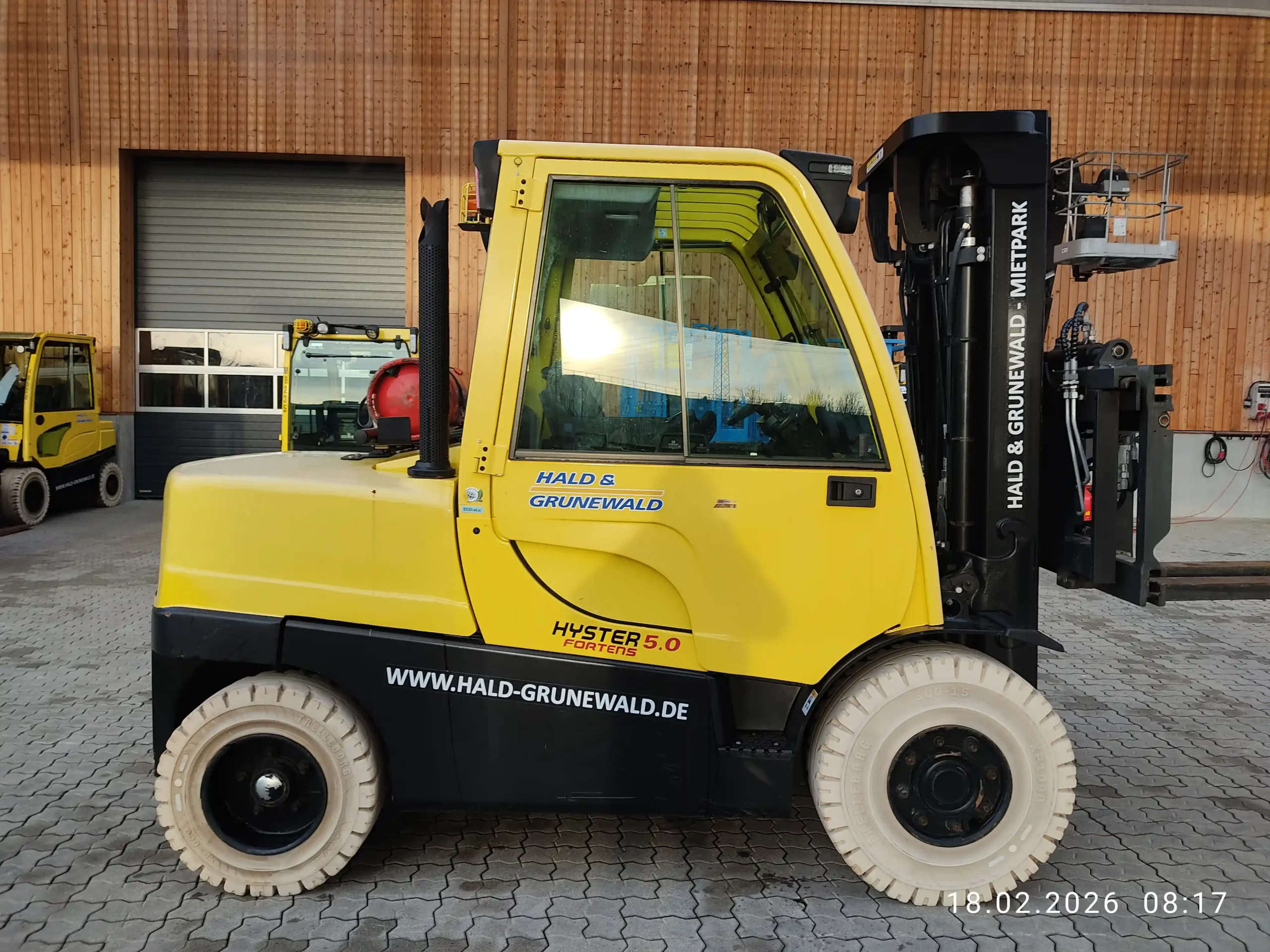 hyster-h5-0ft-l-gas-frontstapler-5-t-triplex-5000-mm image 2