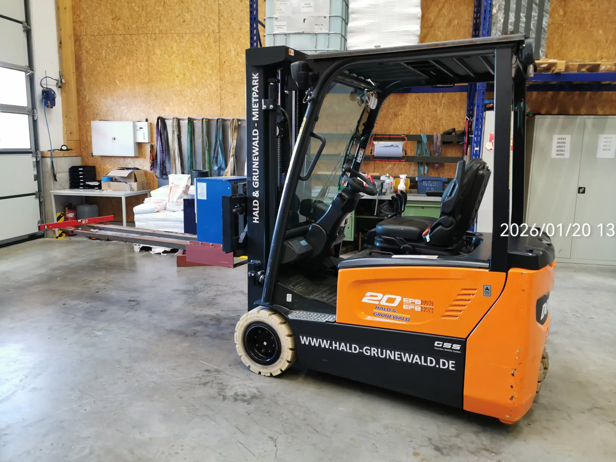 doosan-b20t-7-plus-elektro-frontstapler-triplex-4750-mm image 3