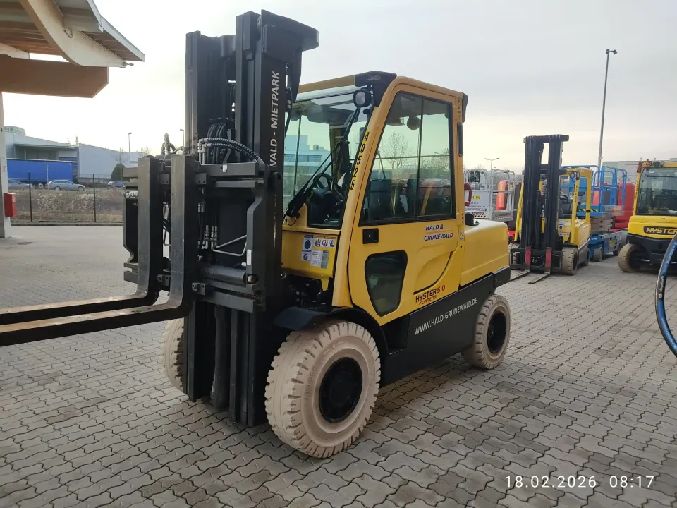 hyster-h5-0ft-l-gas-frontstapler-5-t-triplex-5000-mm image 1