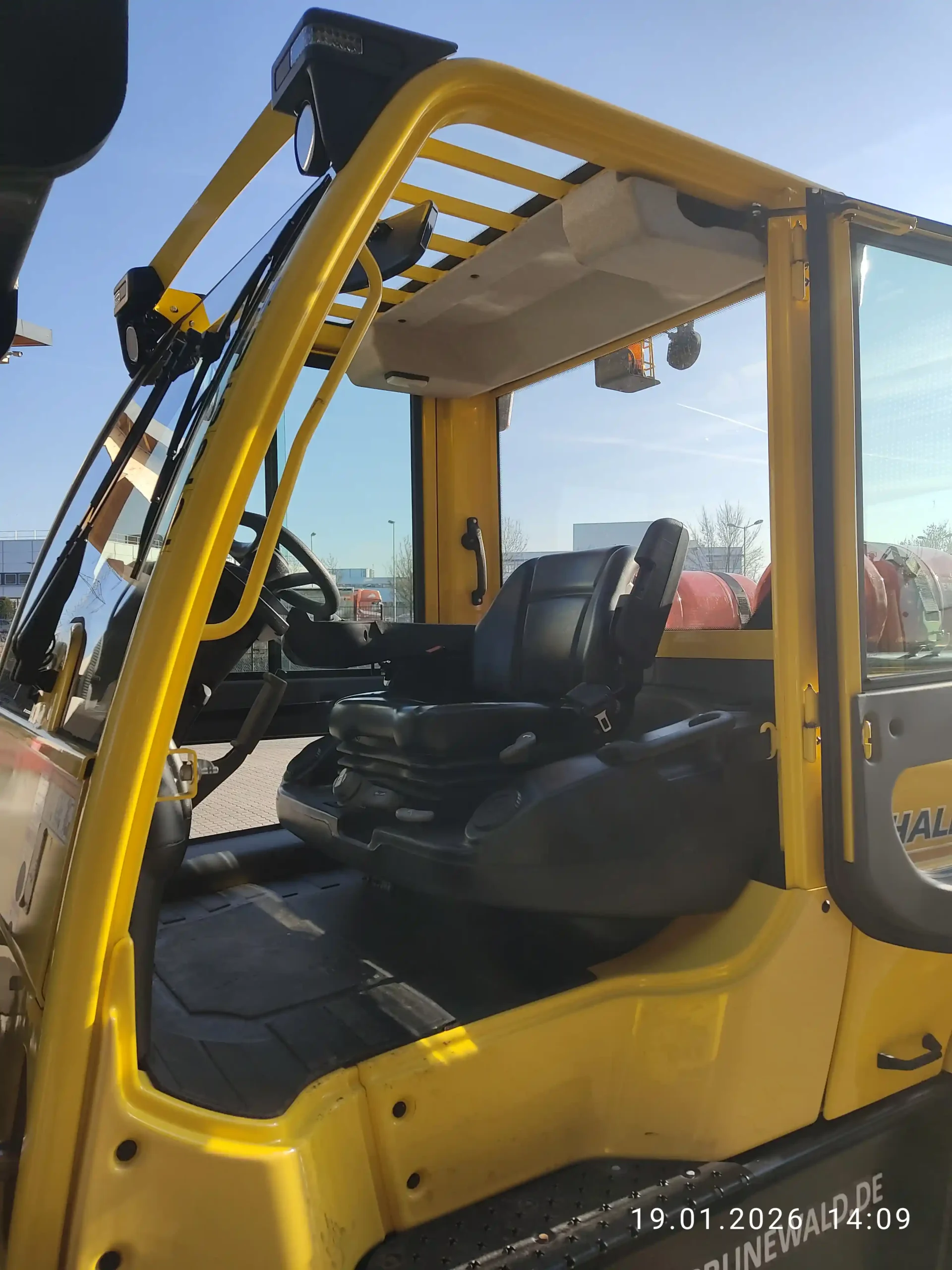 hyster-h7-0ft-gas-frontstapler-triplex-4700-mm image 3