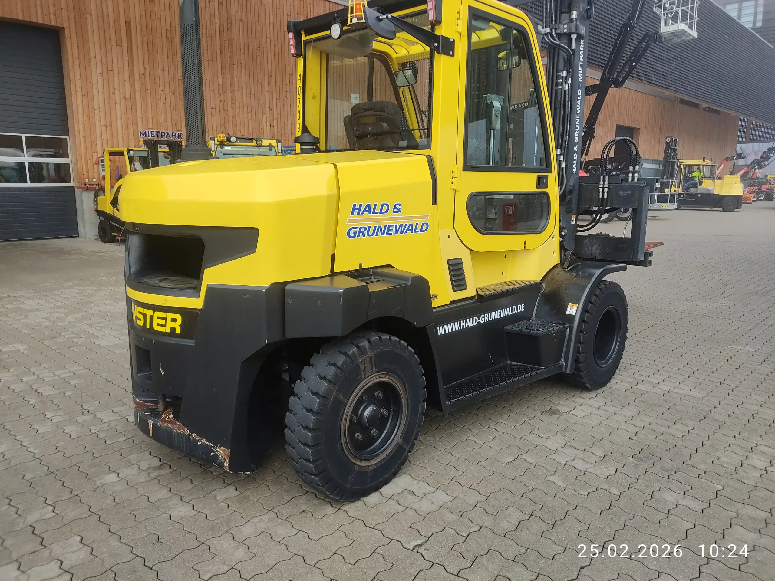 hyster-h8-0fts-diesel-frontstapler-triplex-5150-mm image 2