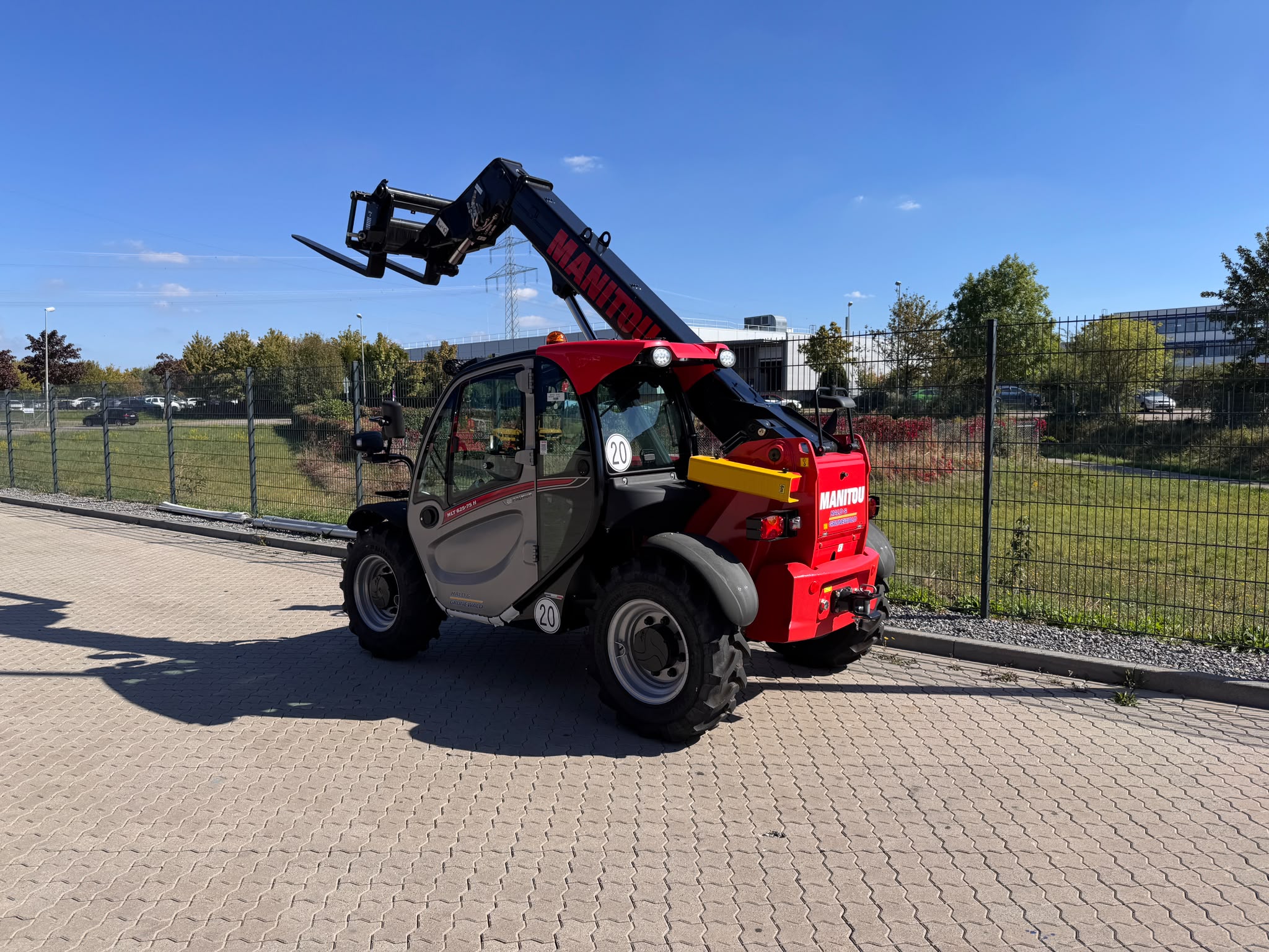 manitou-mlt-625-h-teleskopstapler-premium-breitreifen image 3