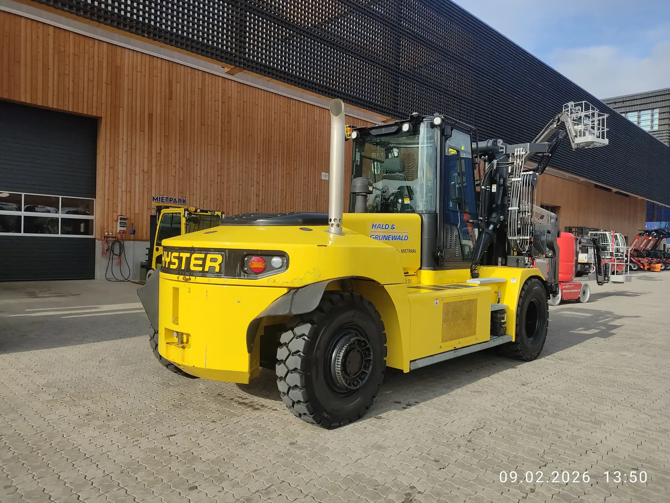 hyster-h16xd12-diesel-frontstapler-gabelstapler-duplex image 2
