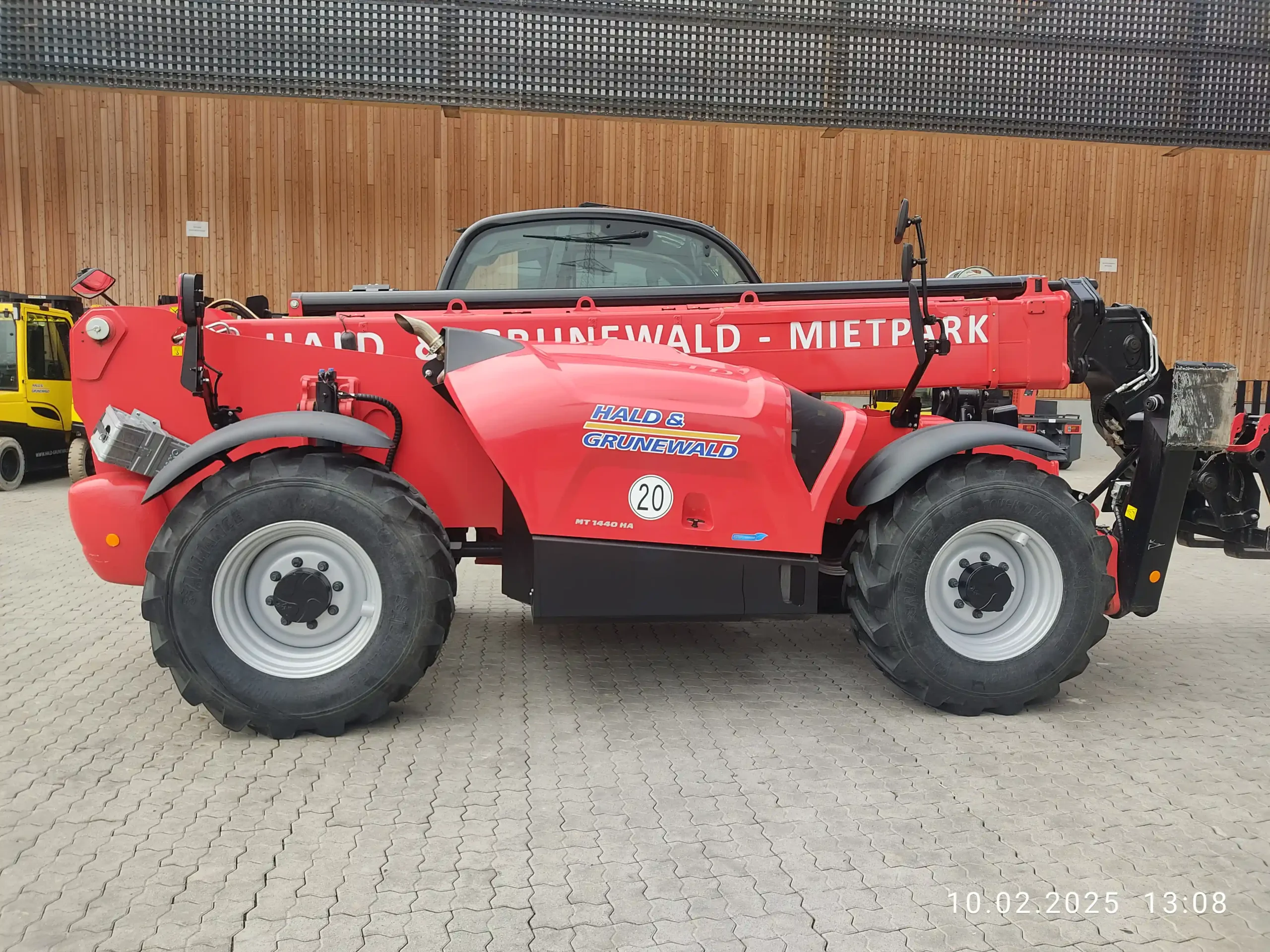 manitou-mt-1440-ha-100d-st5-s1-teleskopstapler-b-hnenst image 2