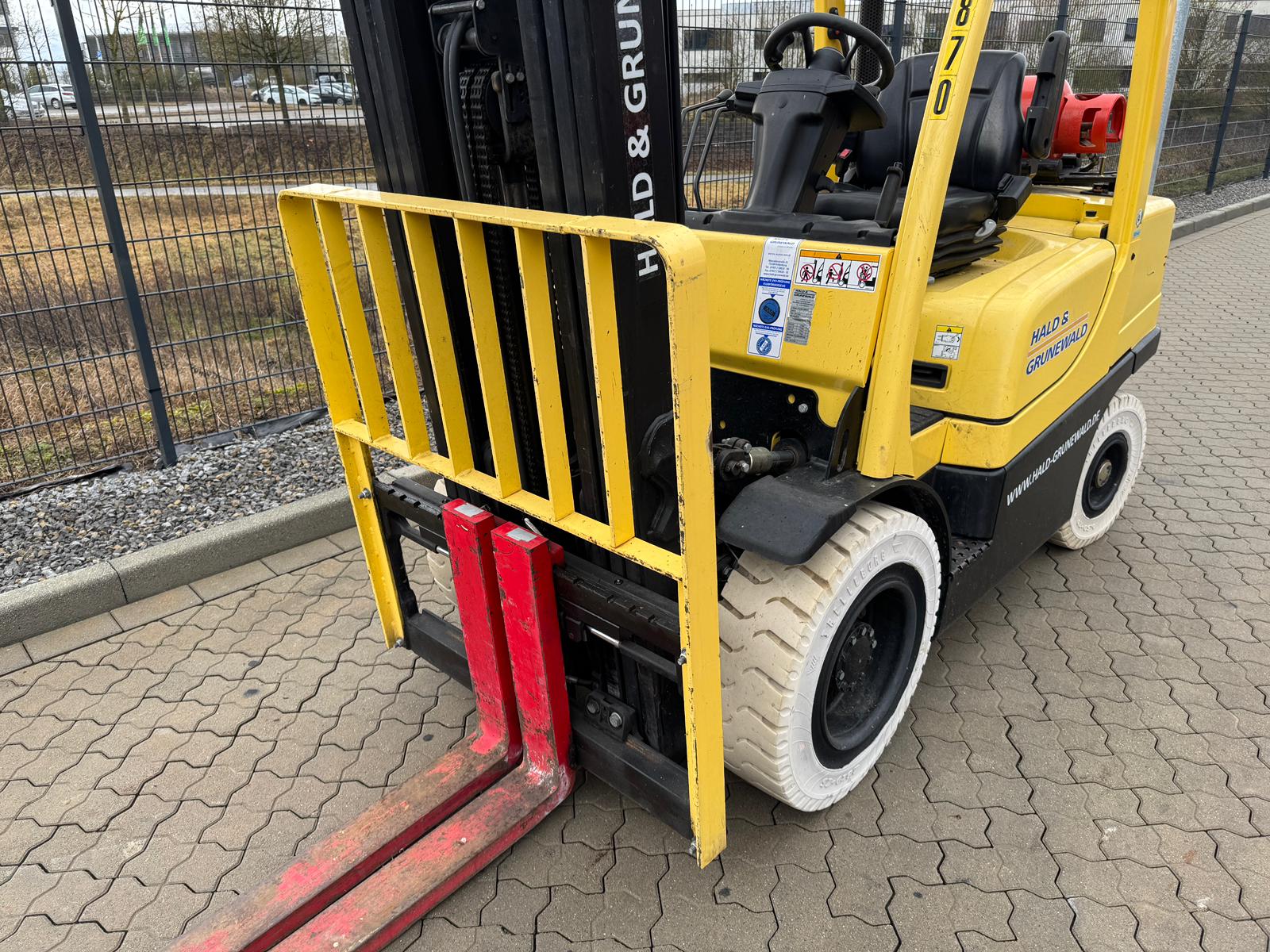 hyster-h3-0ft-l-gas-frontstapler-triplex-seitenschieber image 5