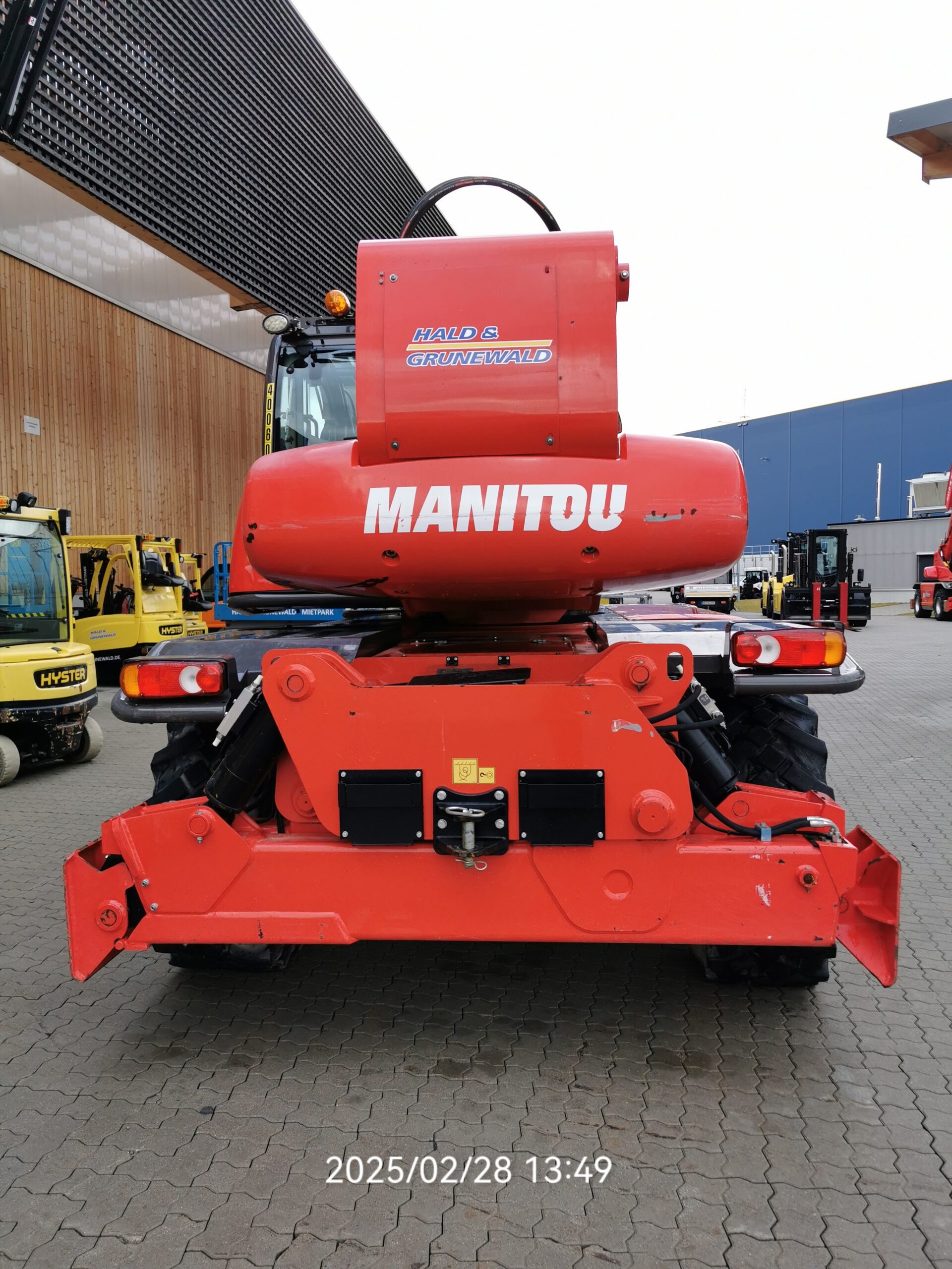 manitou-mrt-2150-privilege-teleskopstapler-mit-gabelzinken image 2